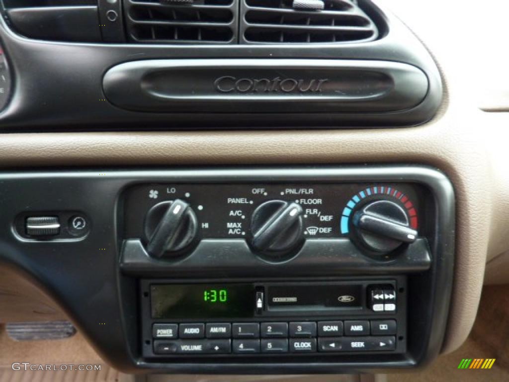 1999 Ford Contour SE Controls Photo #43214766
