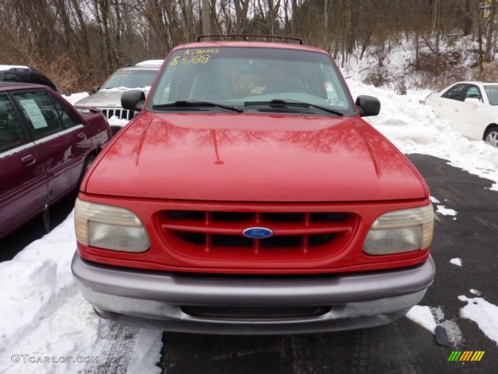 1995 Explorer Sport 4x4 - Vermillion Red / Light Flint photo #2