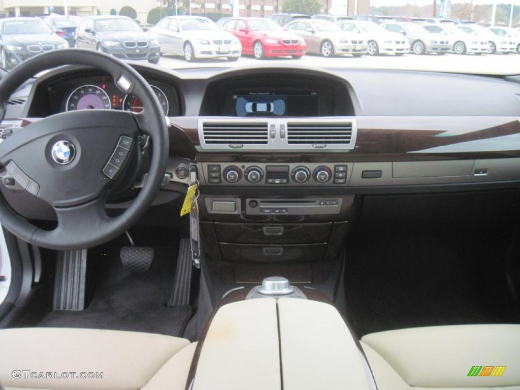 2008 7 Series 750i Sedan - Alpine White / Beige photo #10