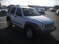 2005 Stone White Jeep Liberty Sport 4x4  photo #2