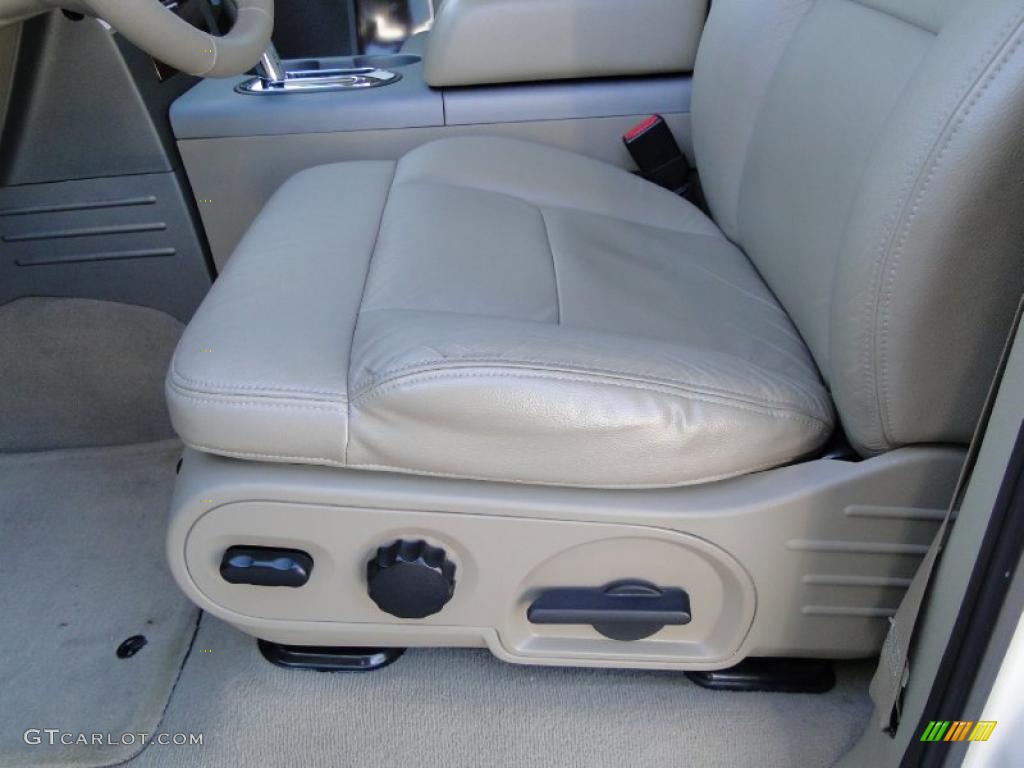 Tan Interior 2007 Ford F150 Lariat SuperCrew Photo #43220670