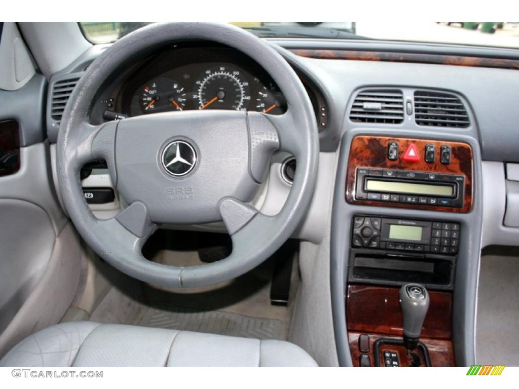 1999 CLK 320 Convertible - Brilliant Silver Metallic / Ash photo #55