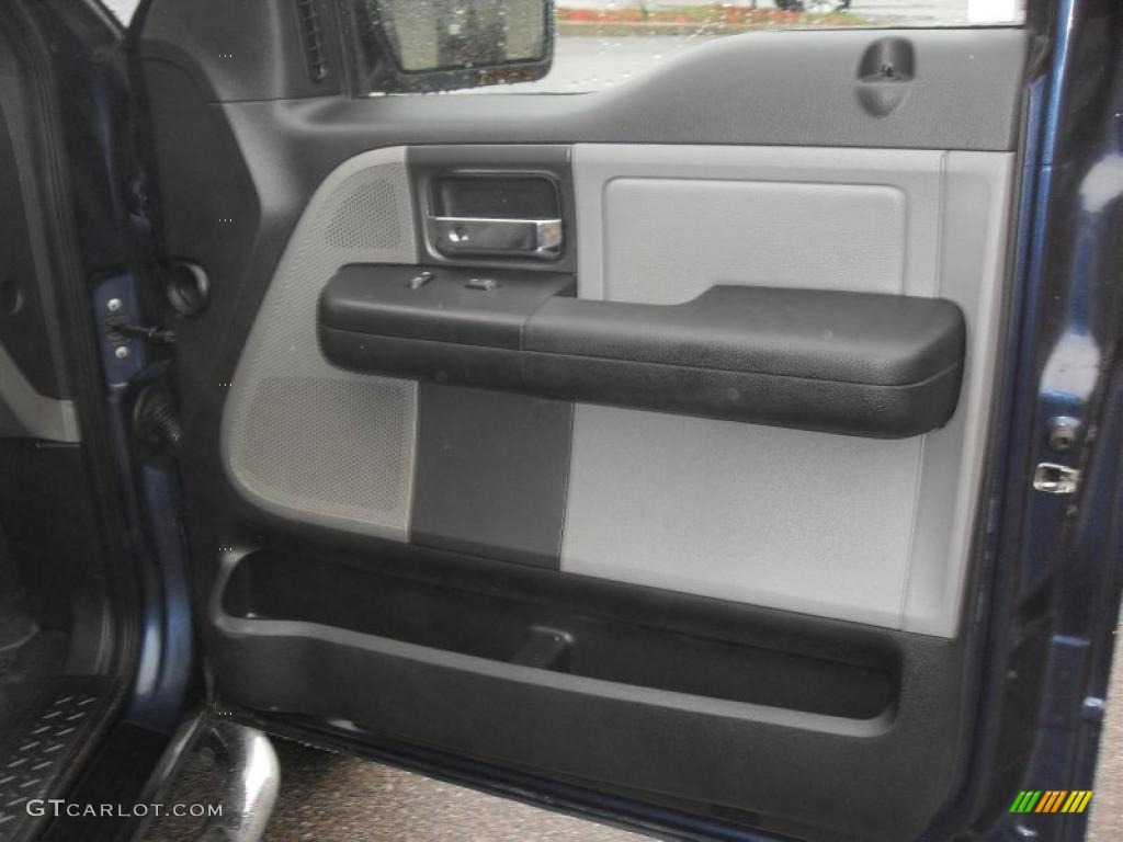 2004 F150 FX4 SuperCrew 4x4 - True Blue Metallic / Black/Medium Flint photo #21