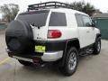 Iceberg White - FJ Cruiser 4WD Photo No. 3