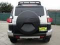 Iceberg White - FJ Cruiser 4WD Photo No. 4