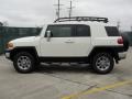 Iceberg White - FJ Cruiser 4WD Photo No. 6