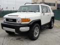 Iceberg White - FJ Cruiser 4WD Photo No. 7