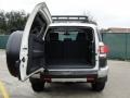 Iceberg White - FJ Cruiser 4WD Photo No. 16