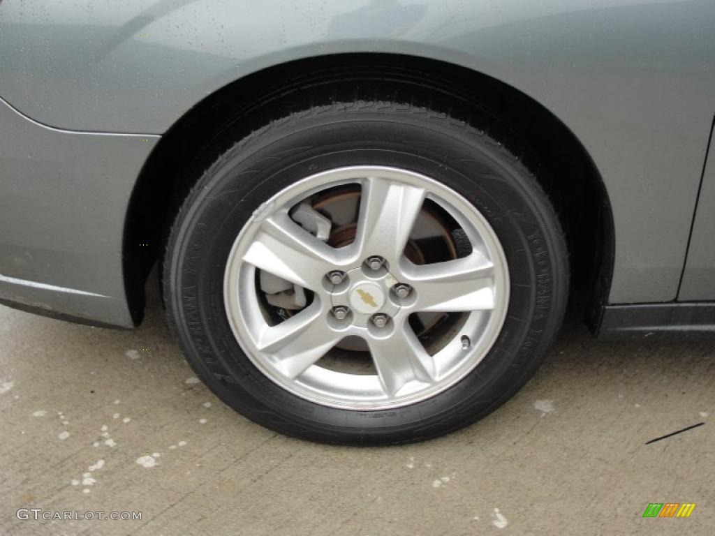 2005 Malibu Maxx LS Wagon - Medium Gray Metallic / Gray photo #12