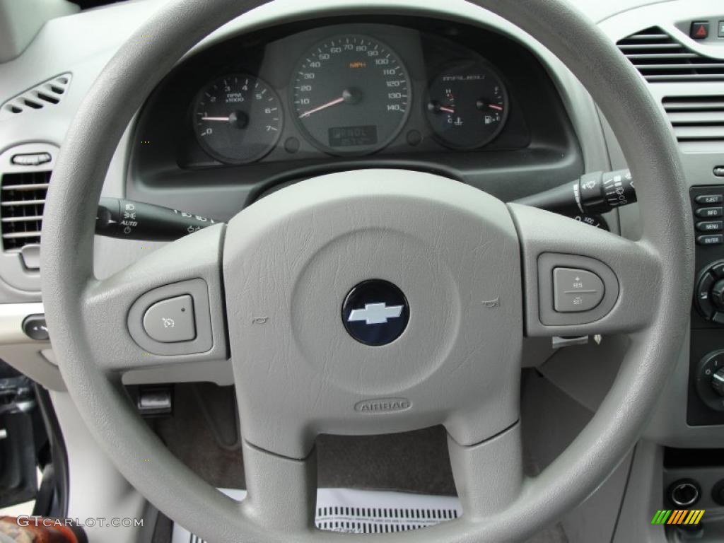 2005 Chevrolet Malibu Maxx LS Wagon Gray Steering Wheel Photo #43246642