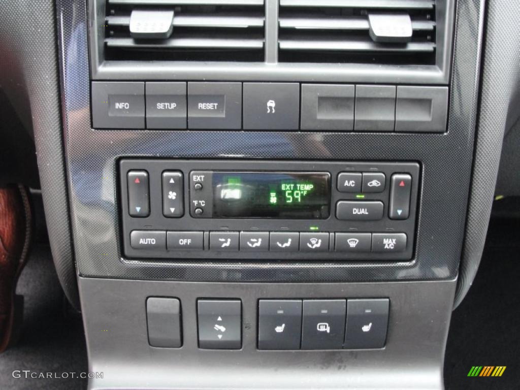 2010 Ford Explorer Sport Trac Adrenalin Controls Photo #43249990