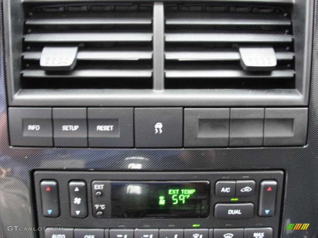 2010 Ford Explorer Sport Trac Adrenalin Controls Photo #43249999