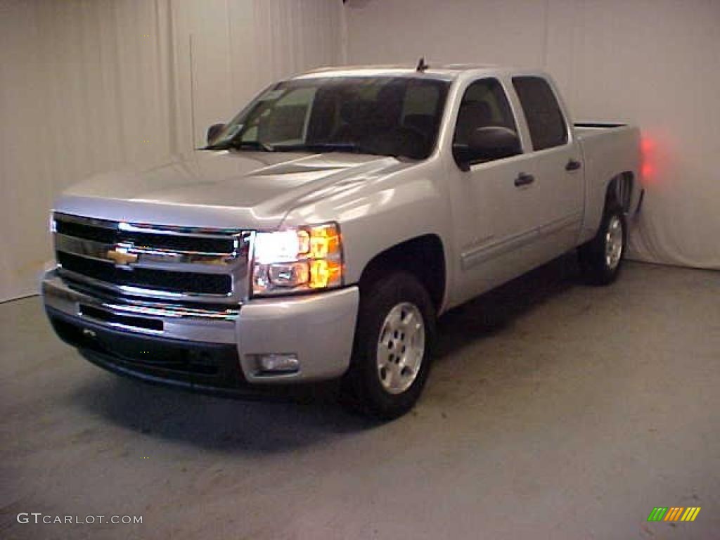 2011 Silverado 1500 LT Crew Cab - Sheer Silver Metallic / Ebony photo #3