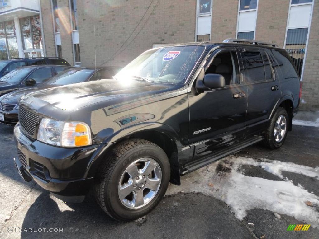 2004 Explorer Limited 4x4 - Black / Graphite photo #6