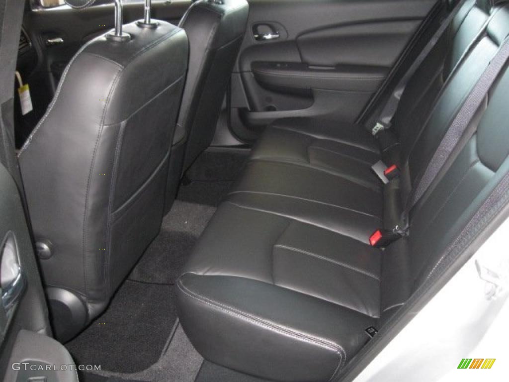 Black Interior 2011 Chrysler 200 Limited Photo #43255599