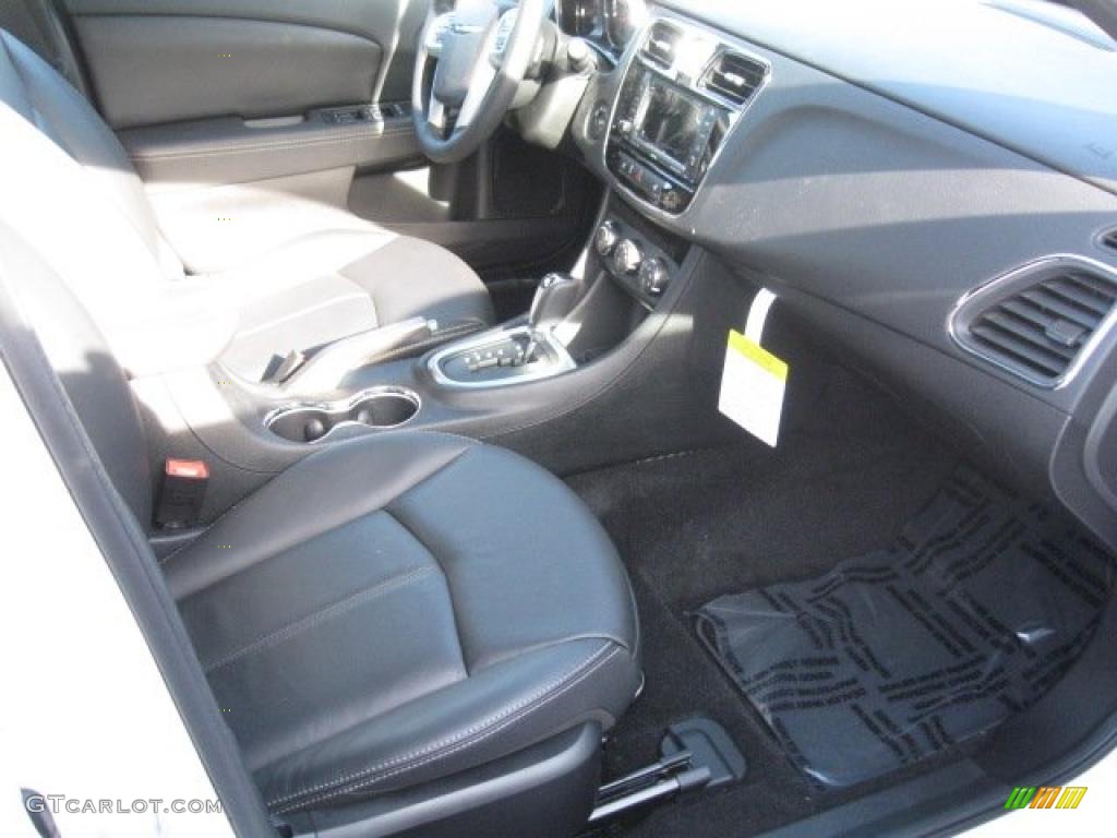 2011 Chrysler 200 Limited Black Dashboard Photo #43256678