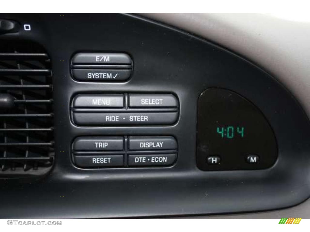 1997 Lincoln Continental Standard Continental Model Controls Photo #43257642