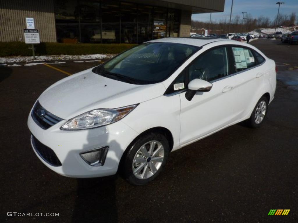 Oxford White 2011 Ford Fiesta SEL Sedan Exterior Photo #43261090