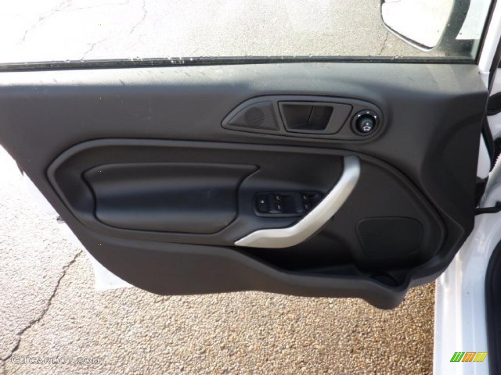 2011 Ford Fiesta SEL Sedan Plum/Charcoal Black Leather Door Panel Photo #43261162