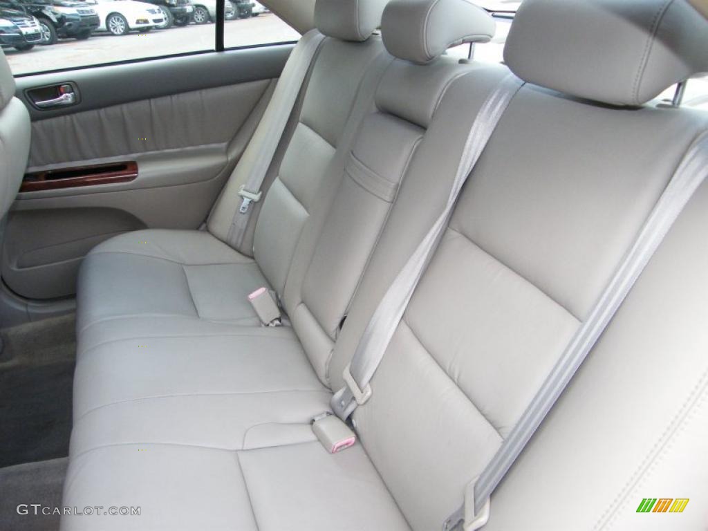 Gray Interior 2005 Toyota Camry XLE V6 Photo #43261757