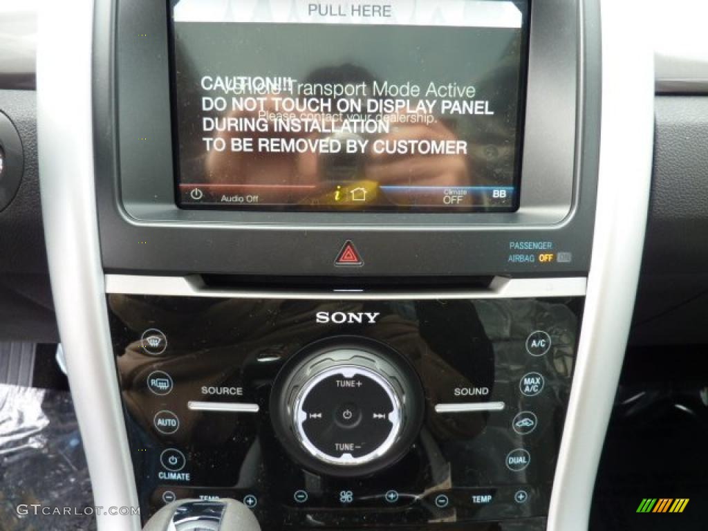 2011 Ford Edge Sport AWD Controls Photo #43262850