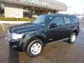 Black - Escape Limited 4WD Photo No. 8