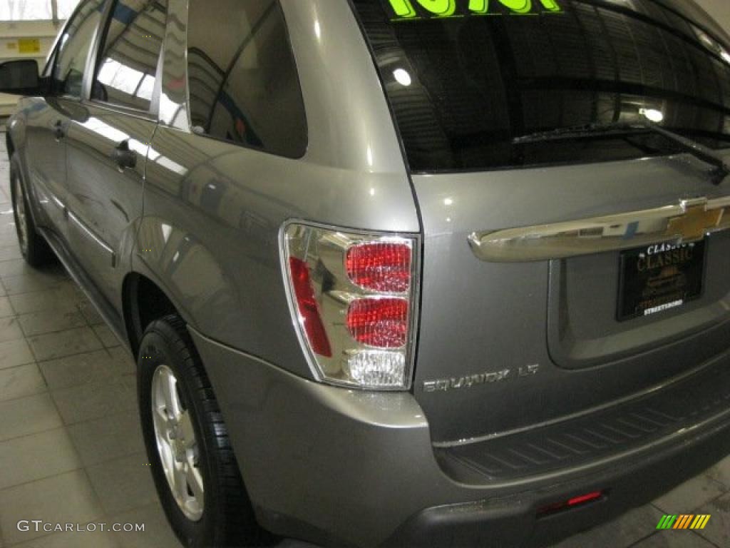 2005 Equinox LS AWD - Dark Silver Metallic / Light Gray photo #9