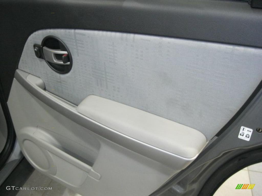 2005 Equinox LS AWD - Dark Silver Metallic / Light Gray photo #33