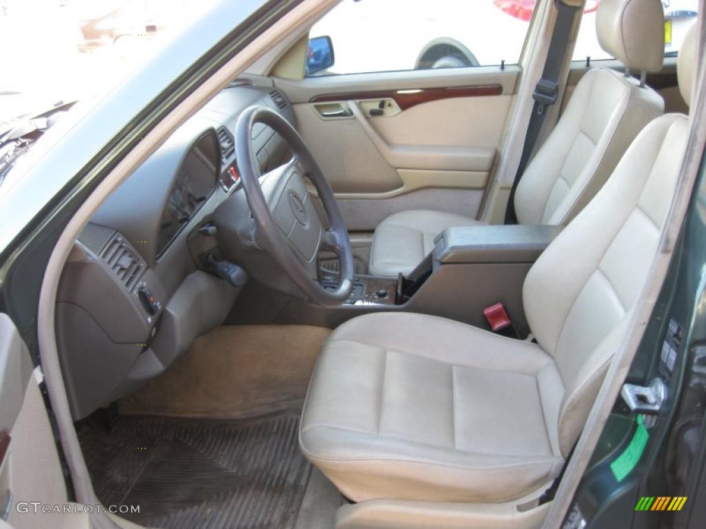 Parchment Interior 1994 Mercedes-Benz C 280 Sedan Photo #43266540