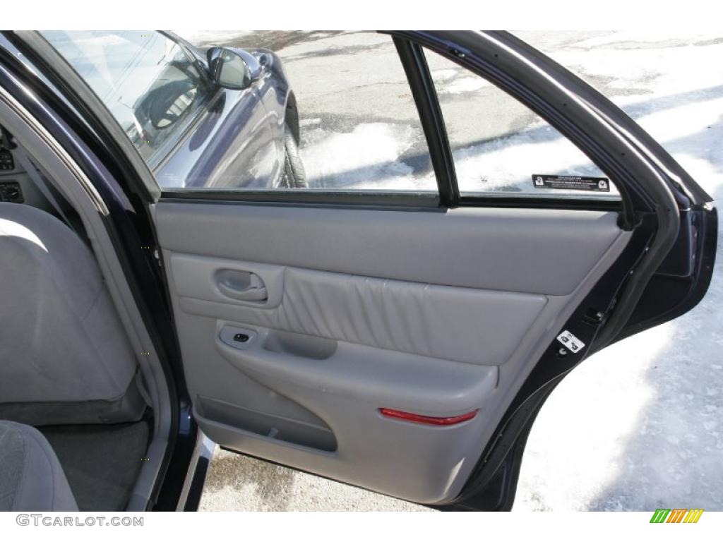 2002 Buick Century Special Edition Medium Gray Door Panel Photo #43267070