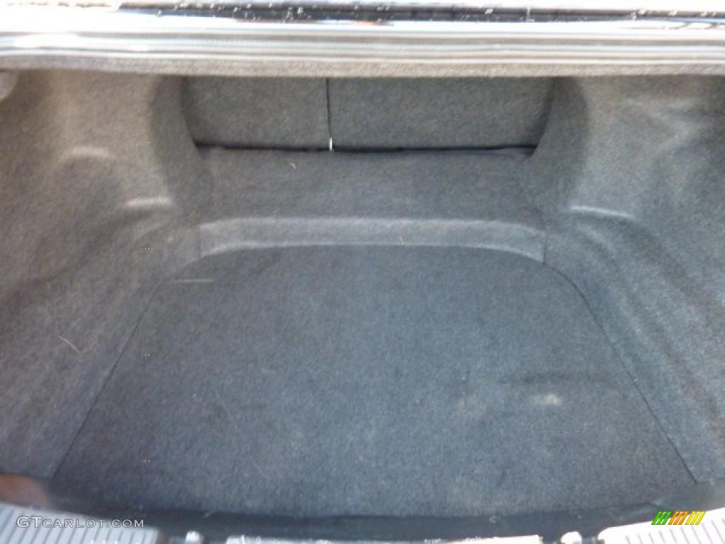 2010 Ford Taurus Limited AWD Trunk Photo #43267214