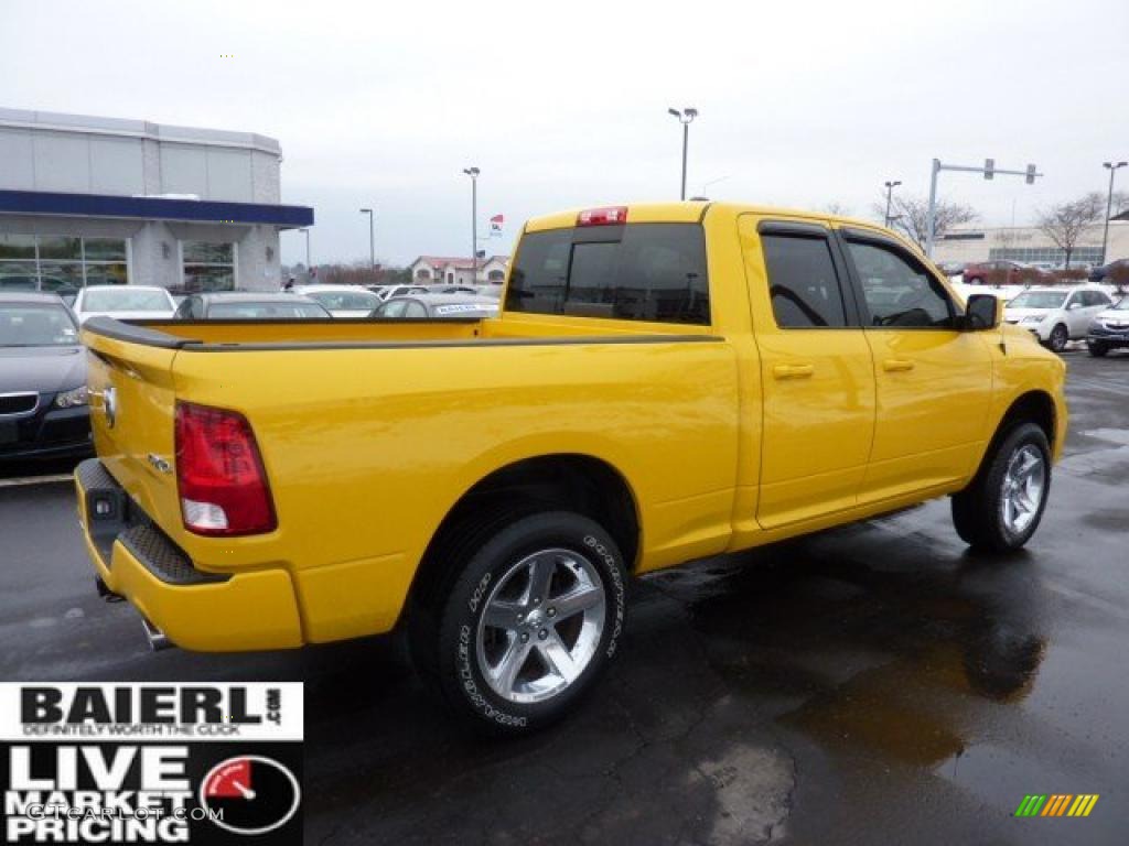 2009 Ram 1500 Sport Quad Cab 4x4 - Detonator Yellow / Dark Slate/Medium Graystone photo #7