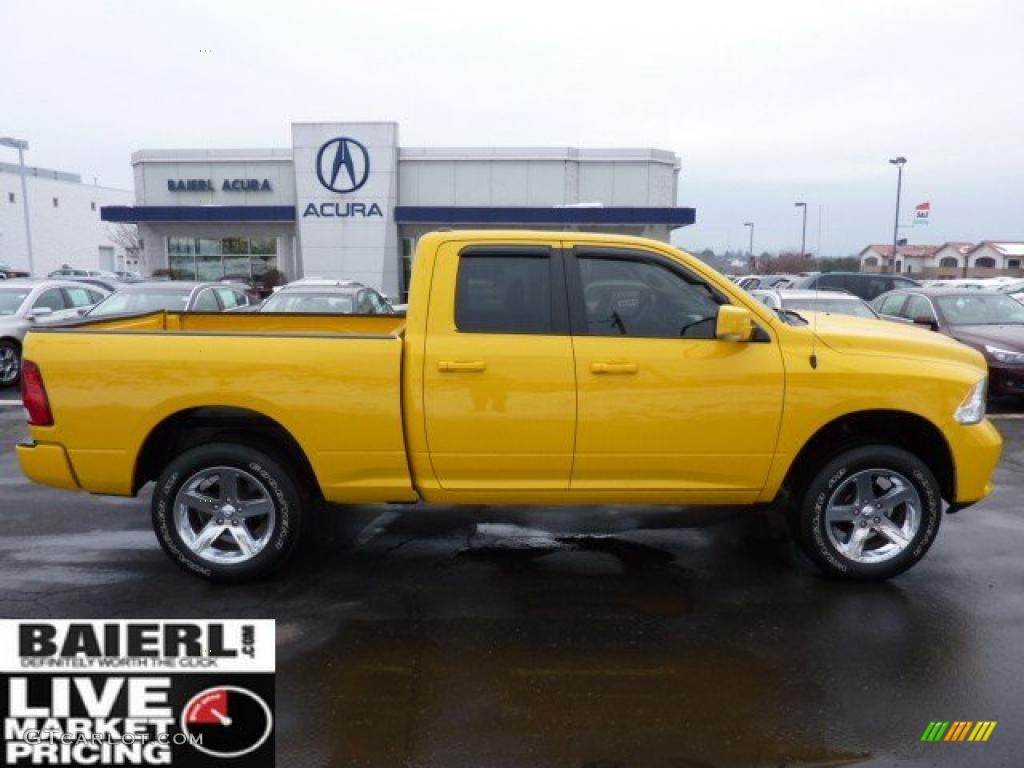 2009 Ram 1500 Sport Quad Cab 4x4 - Detonator Yellow / Dark Slate/Medium Graystone photo #8