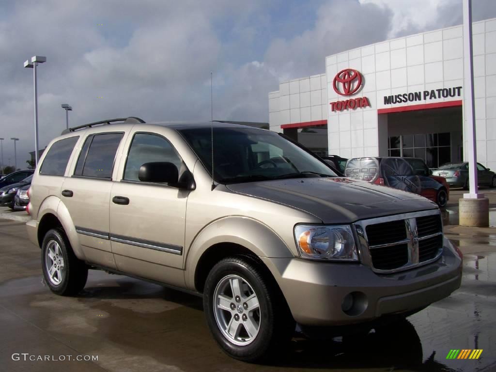 2008 Durango SLT - Light Sandstone Metallic / Khaki Two-Tone photo #1