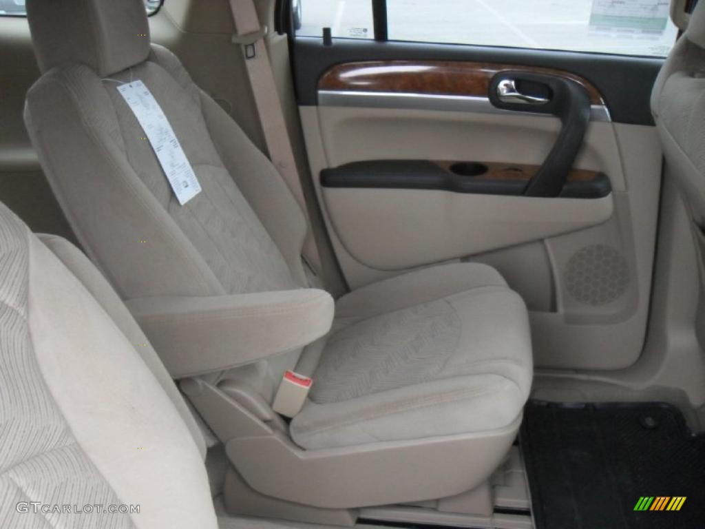 2011 Enclave CX AWD - Gold Mist Metallic / Cashmere/Cocoa photo #18