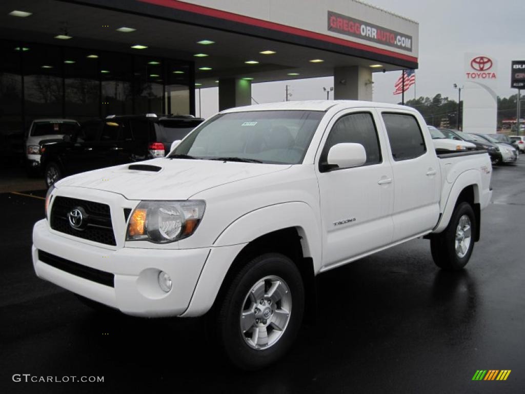 2011 Tacoma V6 TRD Sport PreRunner Double Cab - Super White / Graphite Gray photo #1