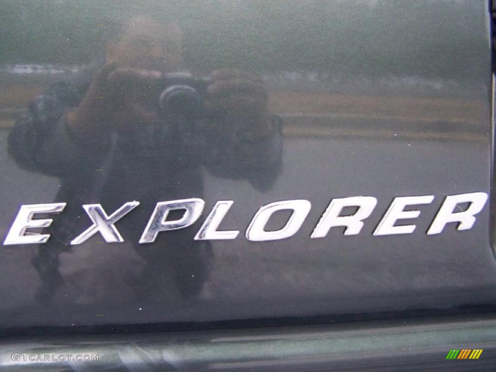 1998 Ford Explorer Limited Marks and Logos Photos