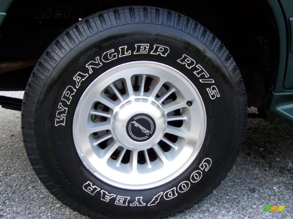 1998 Ford Explorer Limited Wheel Photos