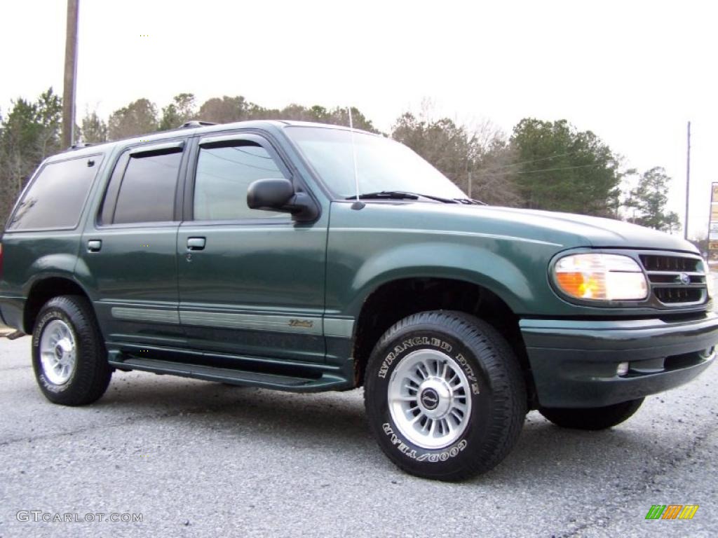 1998 Explorer Limited - Charcoal Green Metallic / Medium Graphite photo #41