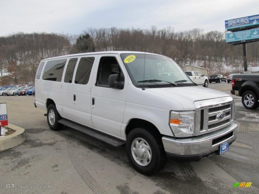 Oxford White 2010 Ford E Series Van E350 XLT Passenger Extended Exterior Photo #43285508