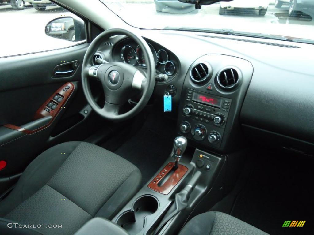 2008 G6 V6 Sedan - Performance Red Metallic / Ebony Black photo #17