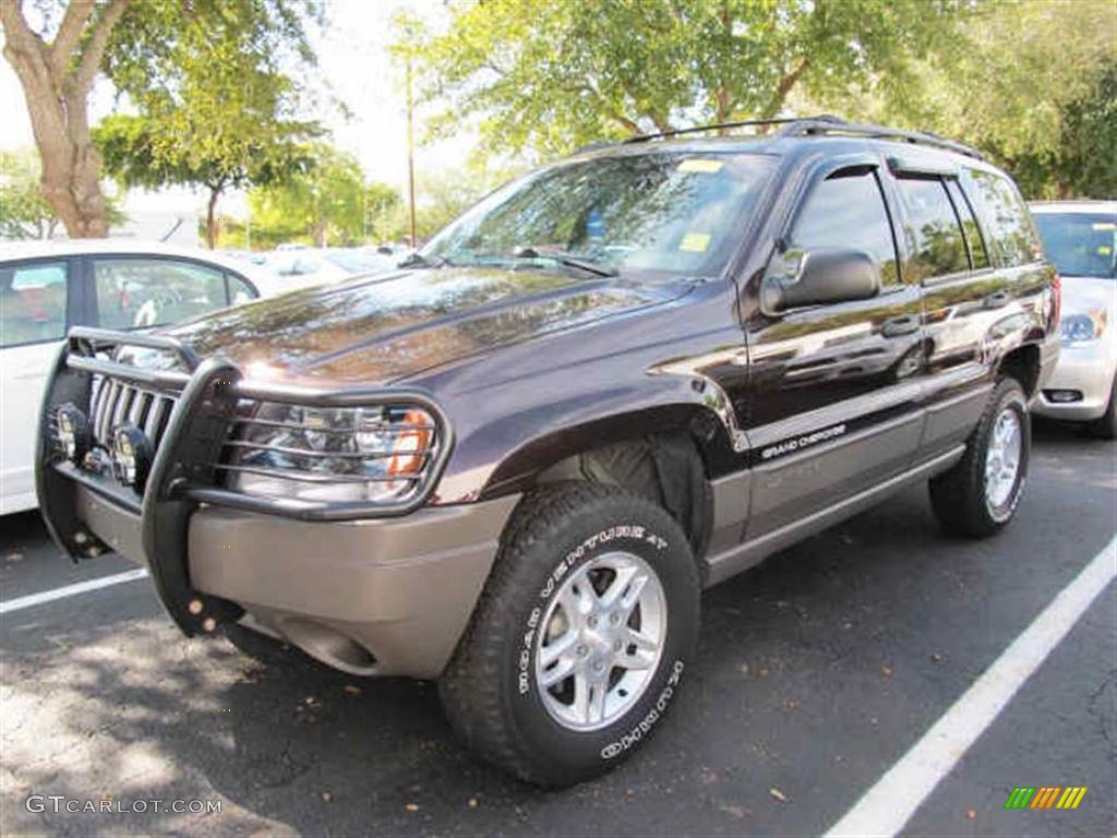 2004 Grand Cherokee Laredo 4x4 - Deep Lava Red Metallic / Dark Slate Gray photo #4