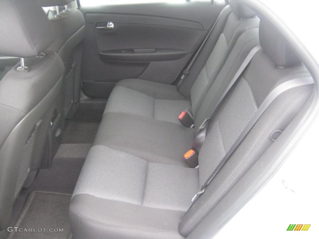 2011 Malibu LT - Summit White / Ebony photo #15