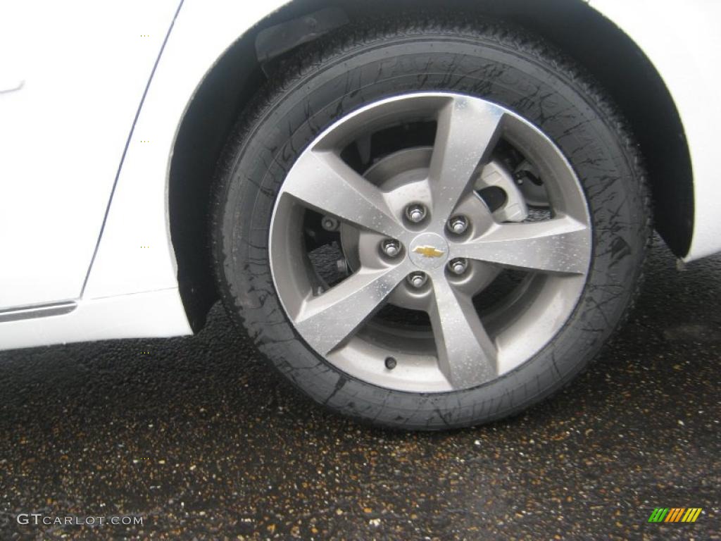 2011 Malibu LT - Summit White / Ebony photo #22