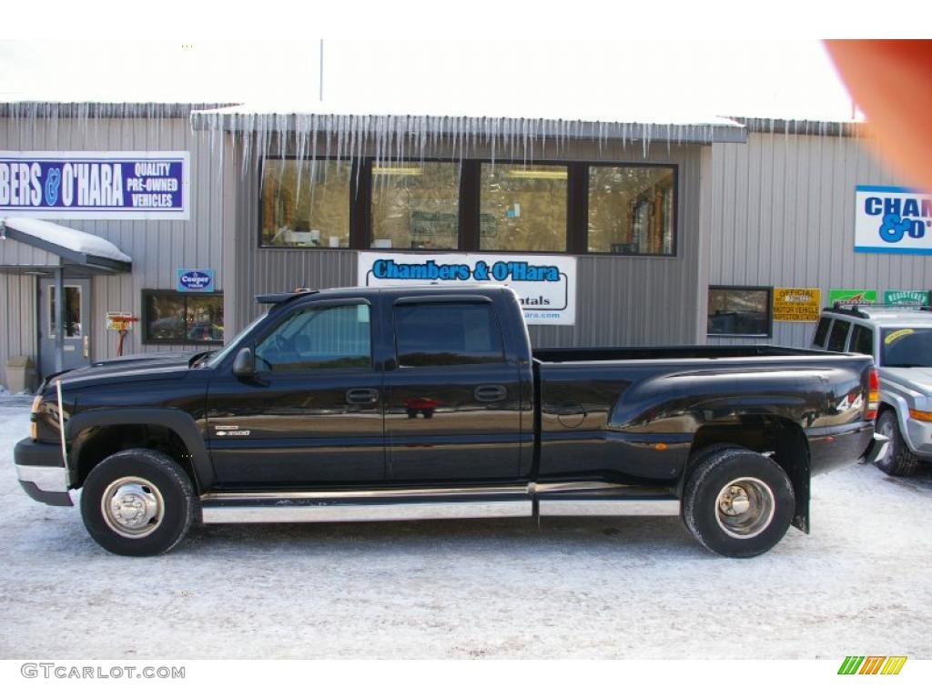 2005 Silverado 3500 LT Crew Cab 4x4 Dually - Black / Tan photo #2