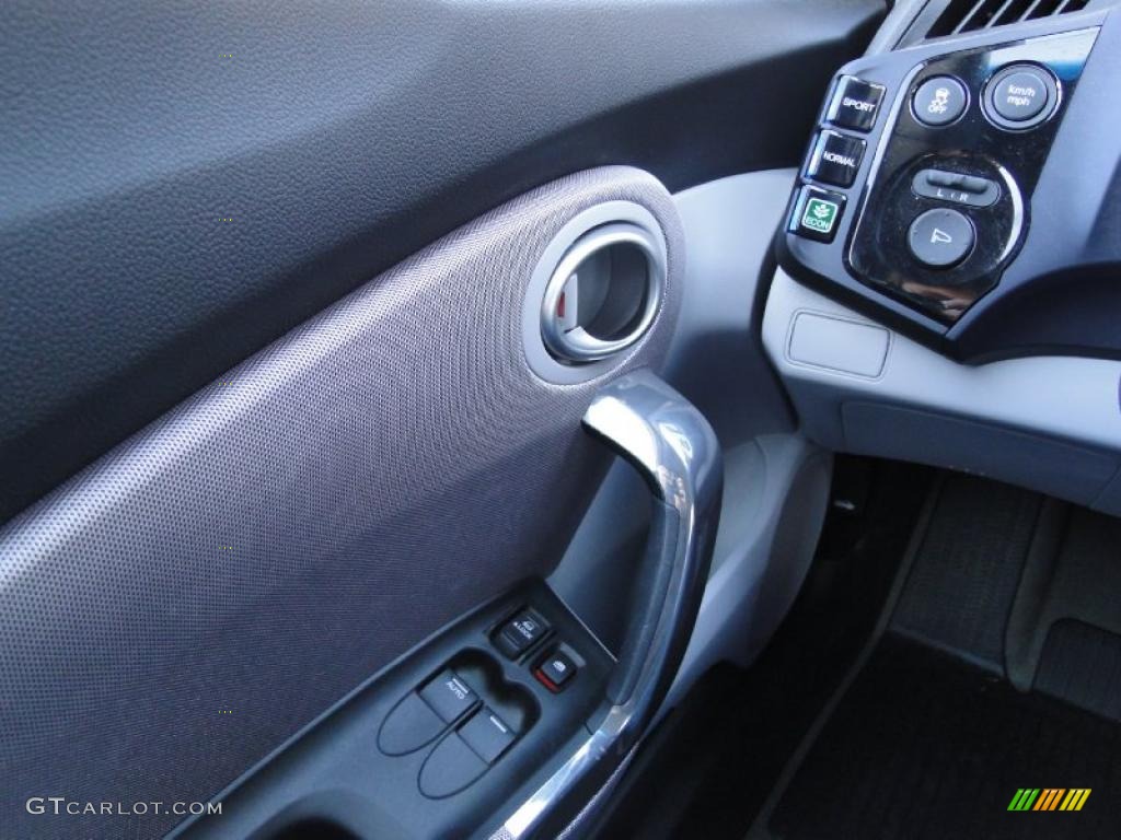 2011 Honda CR-Z EX Sport Hybrid Controls Photo #43296968