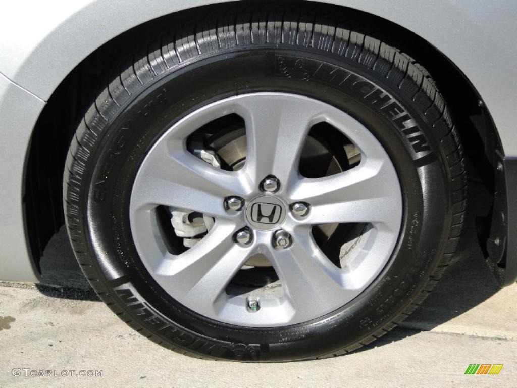 2010 Honda Odyssey Touring Wheel Photo #43299351