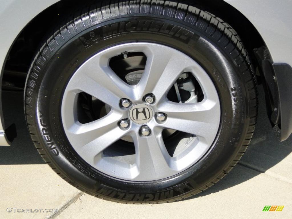 2010 Honda Odyssey Touring Wheel Photo #43299372