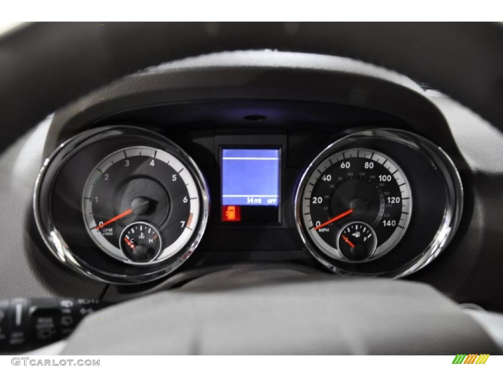 2011 Dodge Durango Crew Gauges Photo #43302336