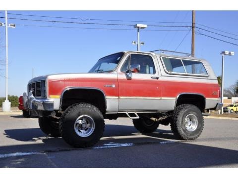 1985 GMC Jimmy Sierra Classic 4x4 Data, Info and Specs